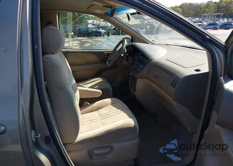 1999 Toyota Sienna Ce z USA, uszkodzony, nr VIN 4T3GF19C2XU143697